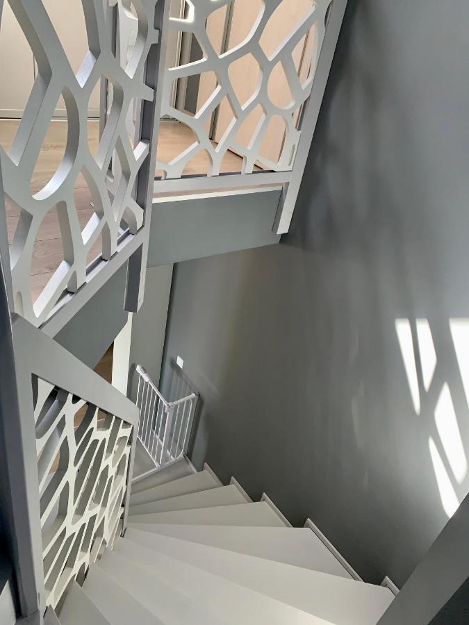 Apartament Penthouse Z Widokiem Na Sniezke I Prywatnym Parkingiem - By Spaceapart Jelenia Góra Exterior foto